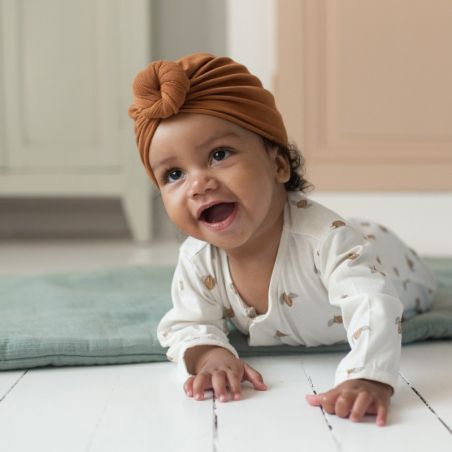 Turban | Nut par Bonjour Little sur un bébé Turban | Nut par Bonjour Little sur un bébé