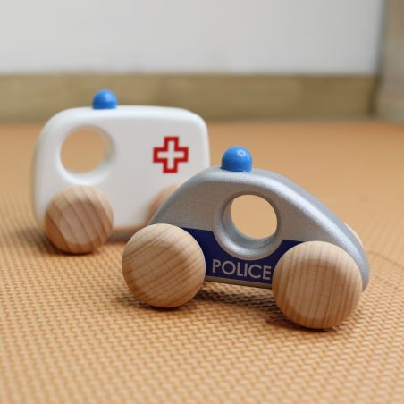Camion Ambulance en bois - Bajo Camion Ambulance en bois - Bajo