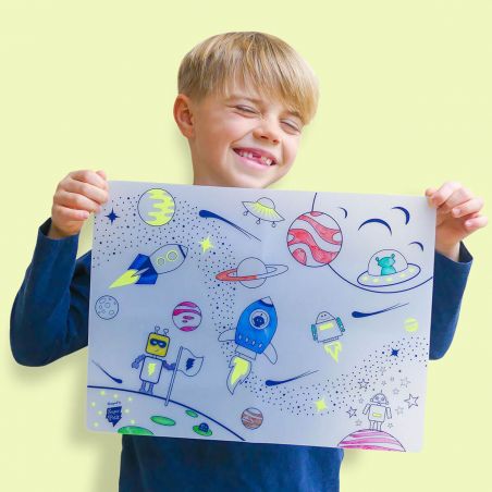 Set en silicone à colorier Espace avec enfant Set en silicone à colorier Espace avec enfant