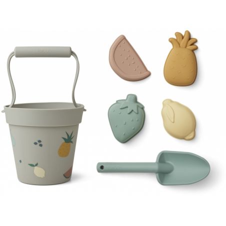 Set de plage en silicone Fruit vert par Liewood Set de plage en silicone Fruit vert par Liewood