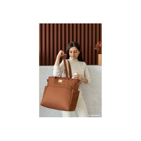 Sac à langer Baby on the go | Argile - Nobodinoz Sac à langer Baby on the go | Argile - Nobodinoz