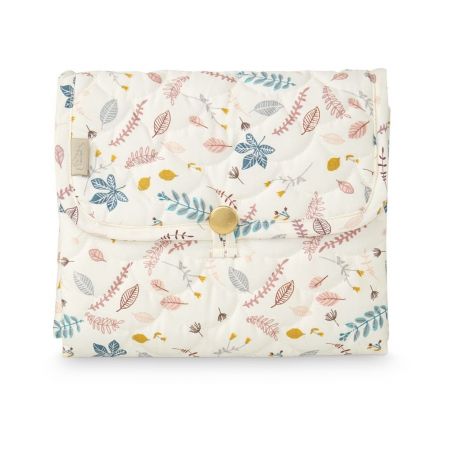 Matelas à langer nomade feuilles rose par CamCam Copenhagen Matelas à langer nomade feuilles rose par CamCam Copenhagen