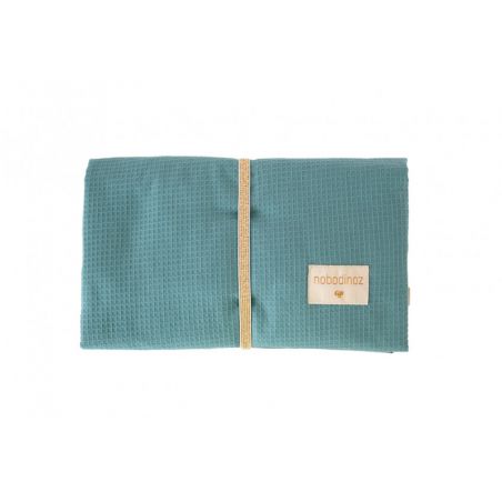Matelas à langer nomade vert par Nobodinoz Matelas à langer nomade vert par Nobodinoz