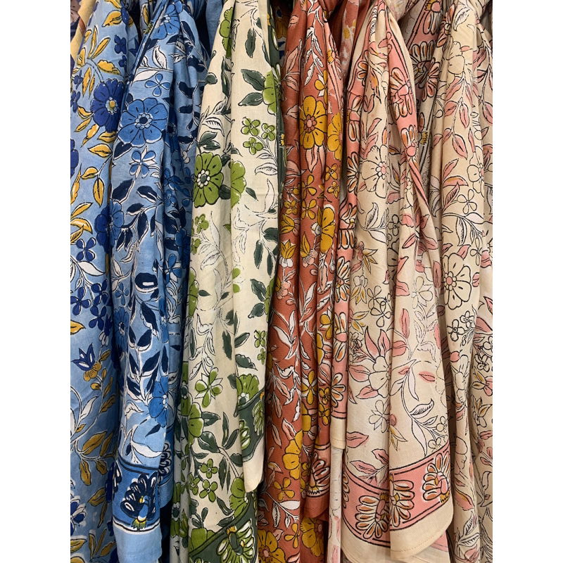 Foulard Paon 70 x 70 | Pétale