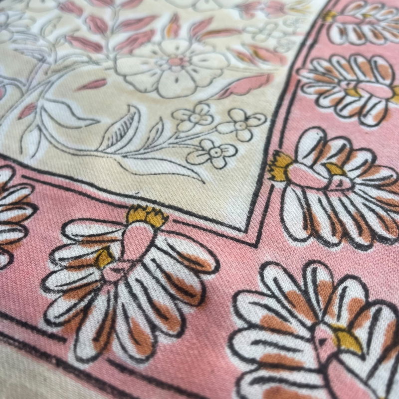 Foulard Paon 70 x 70 | Pétale