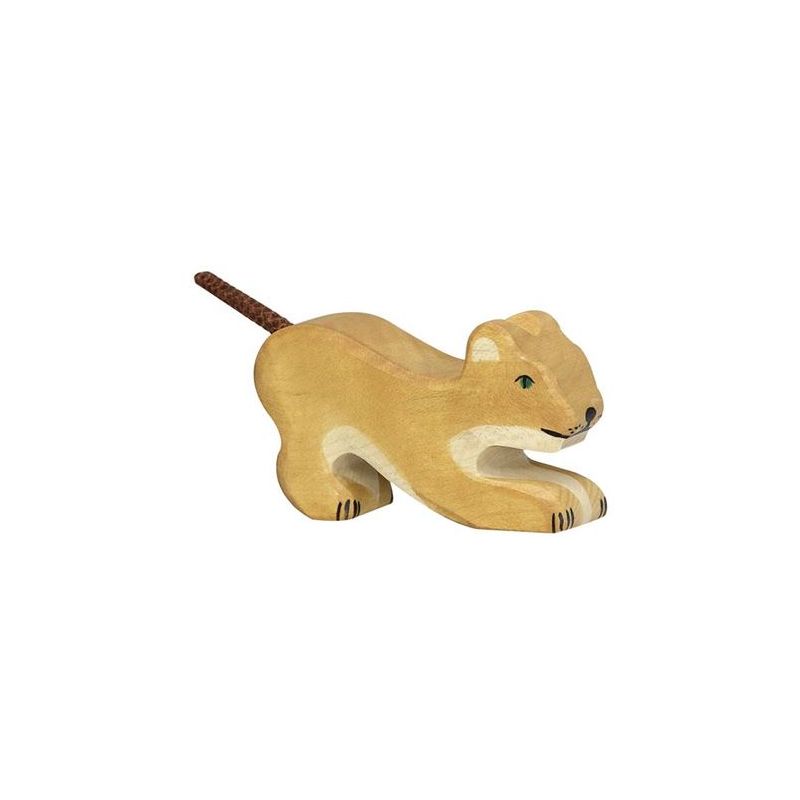 Lionceau jouant
