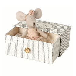 Petite soeur - souris dansante dans sa boite