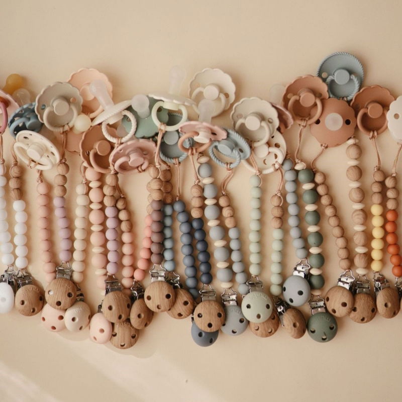 Attache tétine perles Eva | Taupe