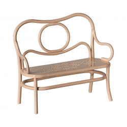 Table à café et banc pour souris rose pâle