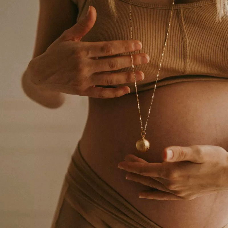 Bola de grossesse Gaia | Finition Or + chaine