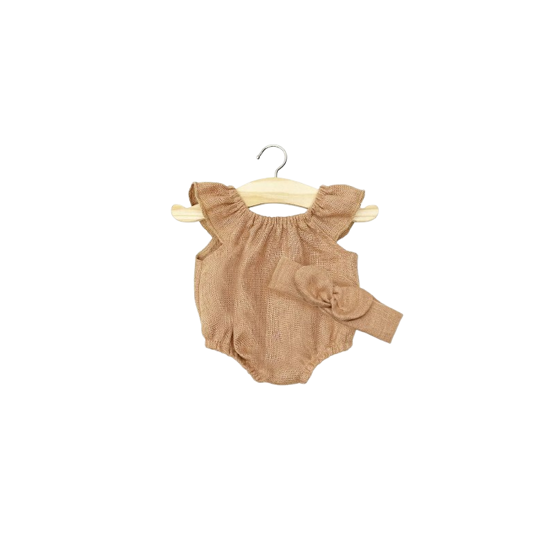 Barboteuse Clara et son headband en lin lavé noisette