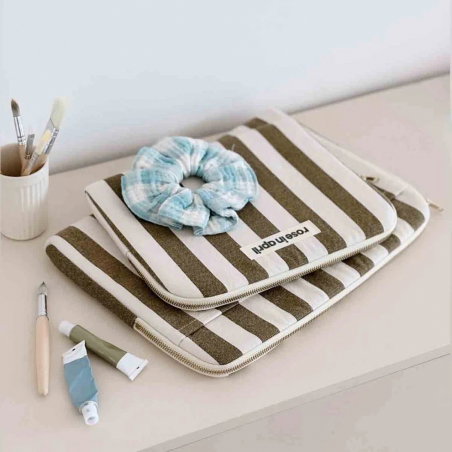 Pochette pour tablette Anouk | Olive/Greige - Rose in April