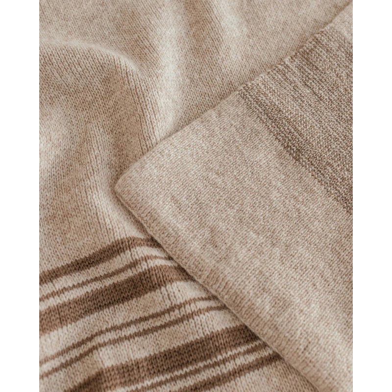 Couverture Gilbert | Sable et noix