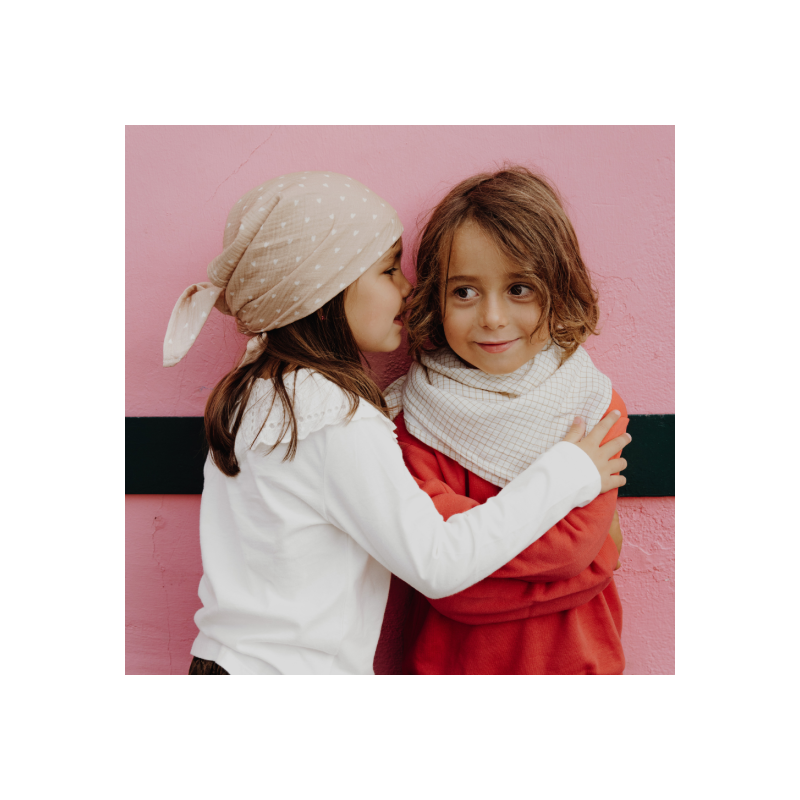 Lange - foulard 65 cm | Beige petits coeurs