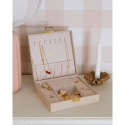 Boîte à bijoux carrée en velours côtelé | Beige