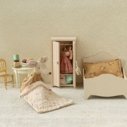 Grande soeur souris | Princesse