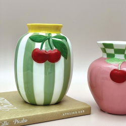 Vase cerise rayure | Vert