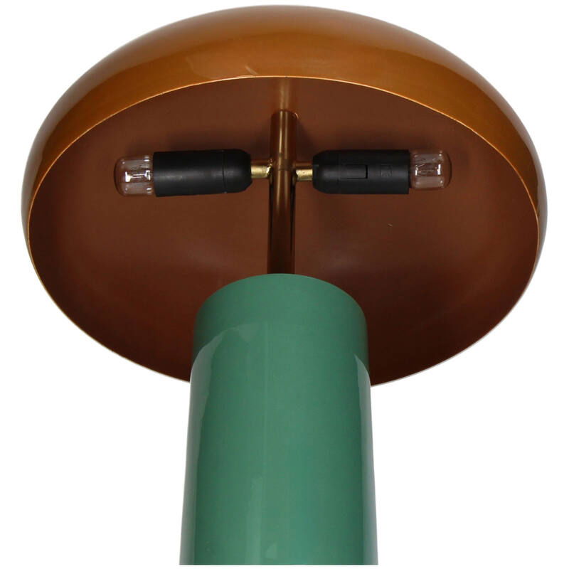 Lampe de table en fer