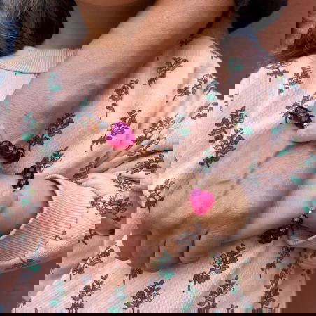 Bracelet enfant perles ambrées - Coeur rose - Almati