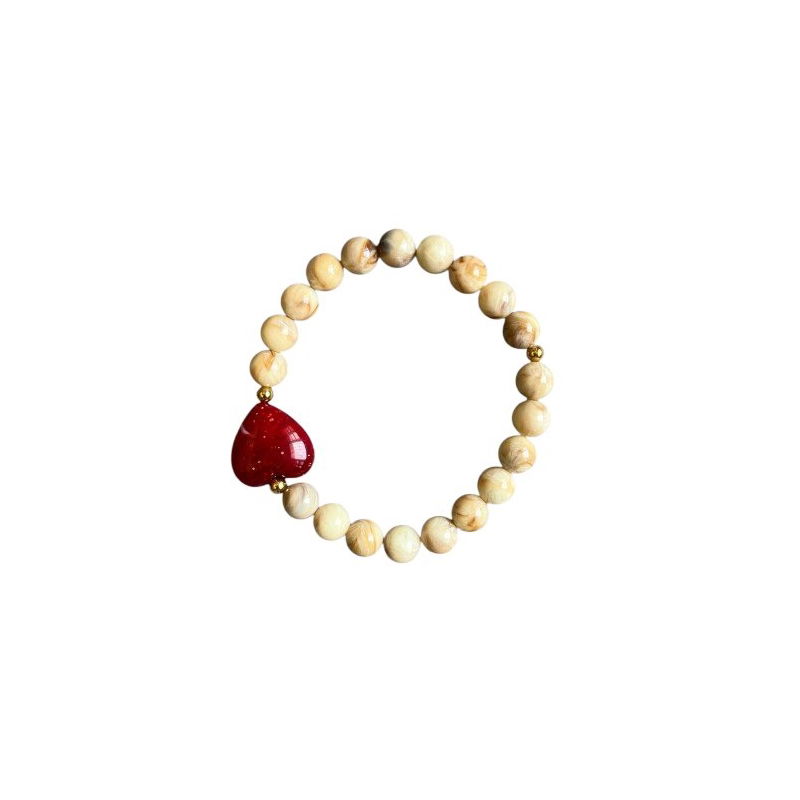 Bracelet enfant perles beiges - Coeur bordeaux