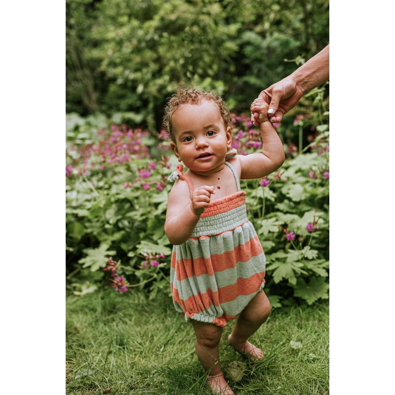 Barboteuse à bretelles | Rayures corail