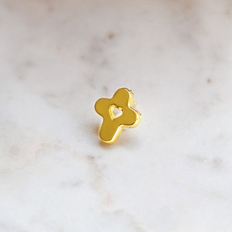 Pin's | Petite Croix dorée avec coeur