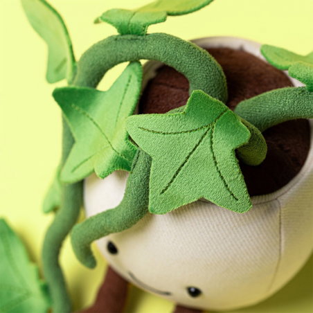 Amuseables | Ivy