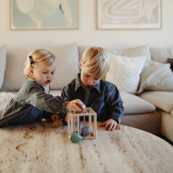 Cube de manipulation élastique