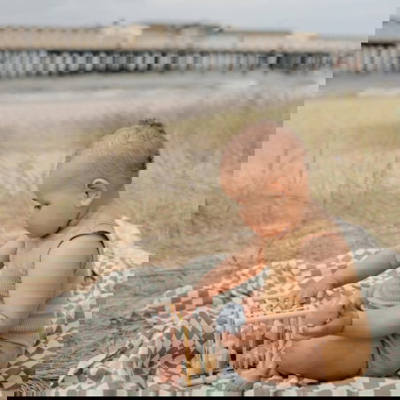 Cube de manipulation élastique