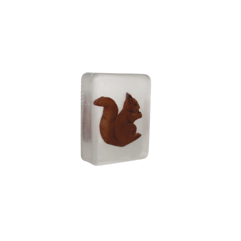 Savon Transparent Artisanal | Figurine Ecureuil