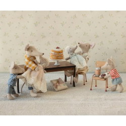 Gâteau de fête et son présentoir | Blanc cassé