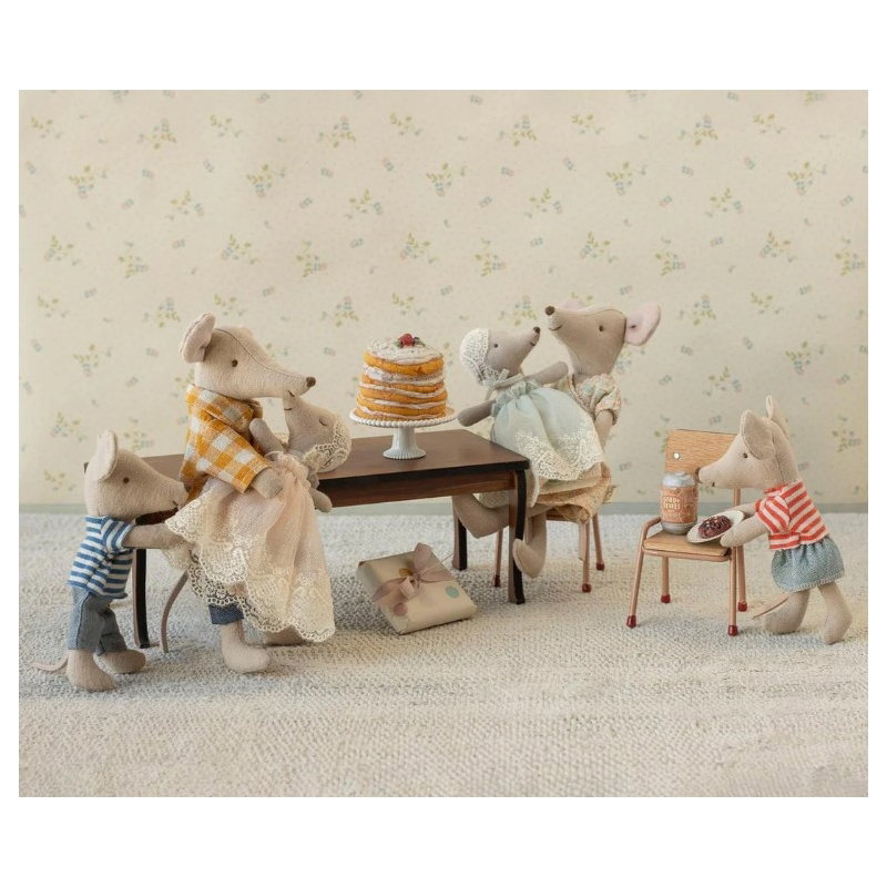 Gâteau de fête et son présentoir | Blanc cassé