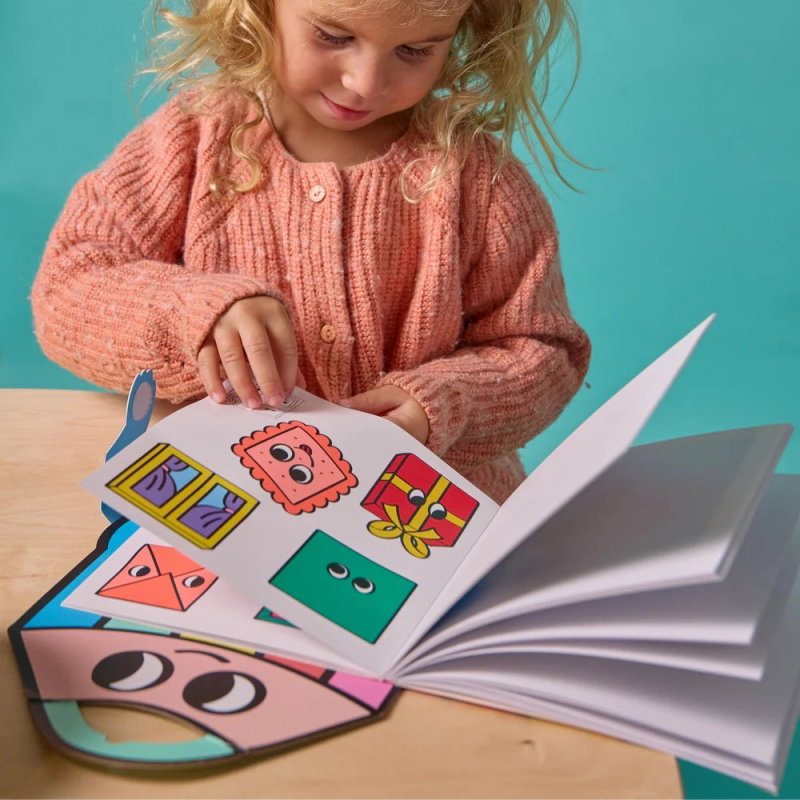 Montessori stickers book | Formes géométriques