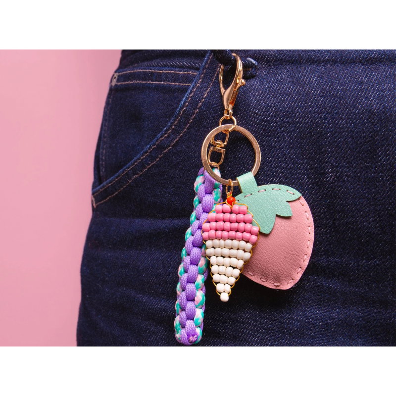 Kit Canette Bag Charm Pshiiit | Strawberry Milk