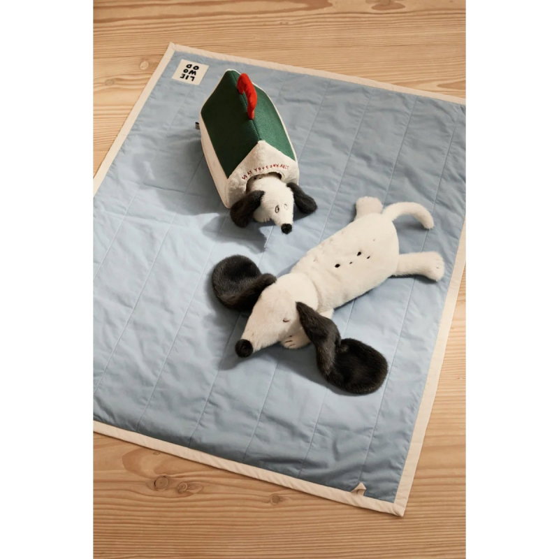 Peluche chien et niche | Dakota