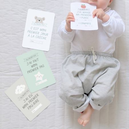 Kit de cartes mes premières fois dans les mains d'un bébé sur le dos Kit de cartes mes premières fois dans les mains d'un bébé sur le dos