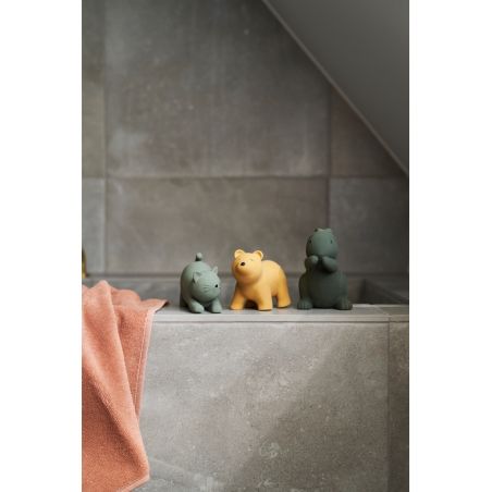 3 jouets pour le bain | Chat vert par Liewood dans le bain 3 jouets pour le bain | Chat vert par Liewood dans le bain