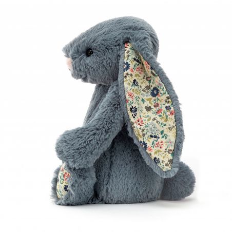 Lapin Blossom 31 cm | Bleu dusky par Jellycat de côté Lapin Blossom 31 cm | Bleu dusky par Jellycat de côté