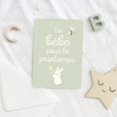 Carte Un bébé pour le printemps par Zü sur une drap Carte Un bébé pour le printemps par Zü sur une drap