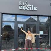 ✨ CONCOURS AVANT OUVERTURE ✨

Voir cette enseigne posée… ça nous fait quelque chose 🥹 

Le Little Cecile Café ouvre bientôt ses portes…
Et pour fêter ça, on vous offre le moment parfait 🫶🏼

À gagner :
☕️ Un brunch pour 2 au Little Café
🌼 Une carte cadeau de 50€ chez Little cecile

Pour participer :

1. Suivre @littlececile.store & @littlececile.cafe
2. Liker ce post
3. Invitez en commentaire la personne avec qui vous viendrez

📅 Tirage au sort le 24 mai
🎁 Cadeaux à utiliser au mois de juin

On a tellement hâte de vous accueillir ❤️